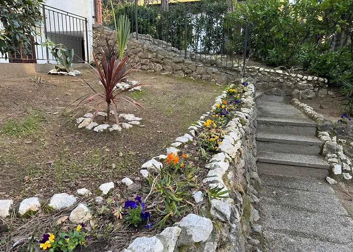 Near In 53889 * 에라클레아 마레